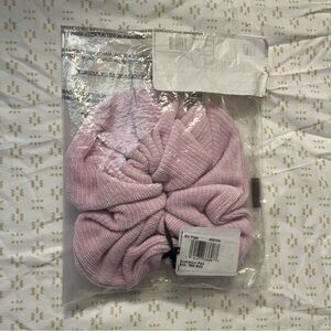 ALO Yoga Sugarplum Pink Oversized Scrunchie